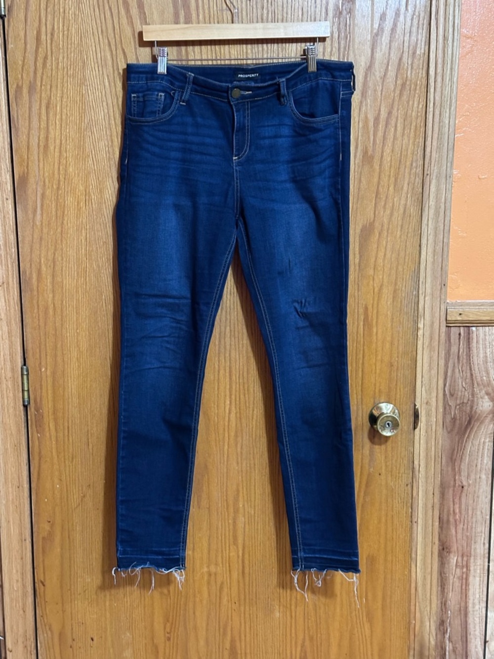 Prosperity Dark Indigo Skinny Jeans with Raw Hem Sz 32